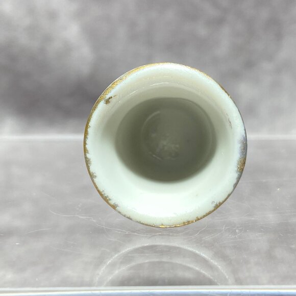 Porcelain Cardinal Bird Thimble With Floral Design Sewing Collectible - Picture 8 of 9